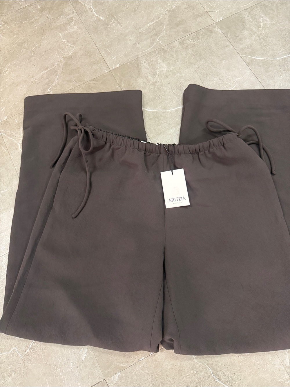 Aritzia Wide-Leg Drawstring Pants in Dark Brown
